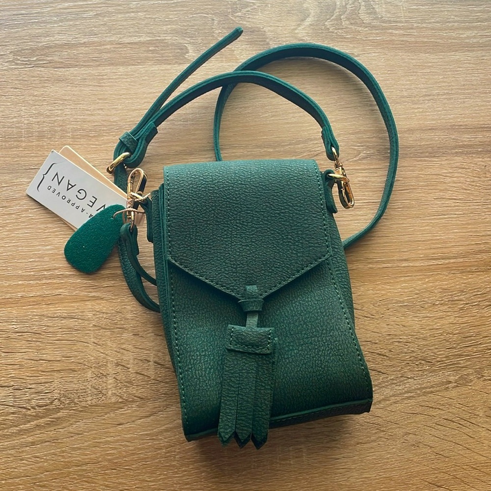 Mellow World Crossbody